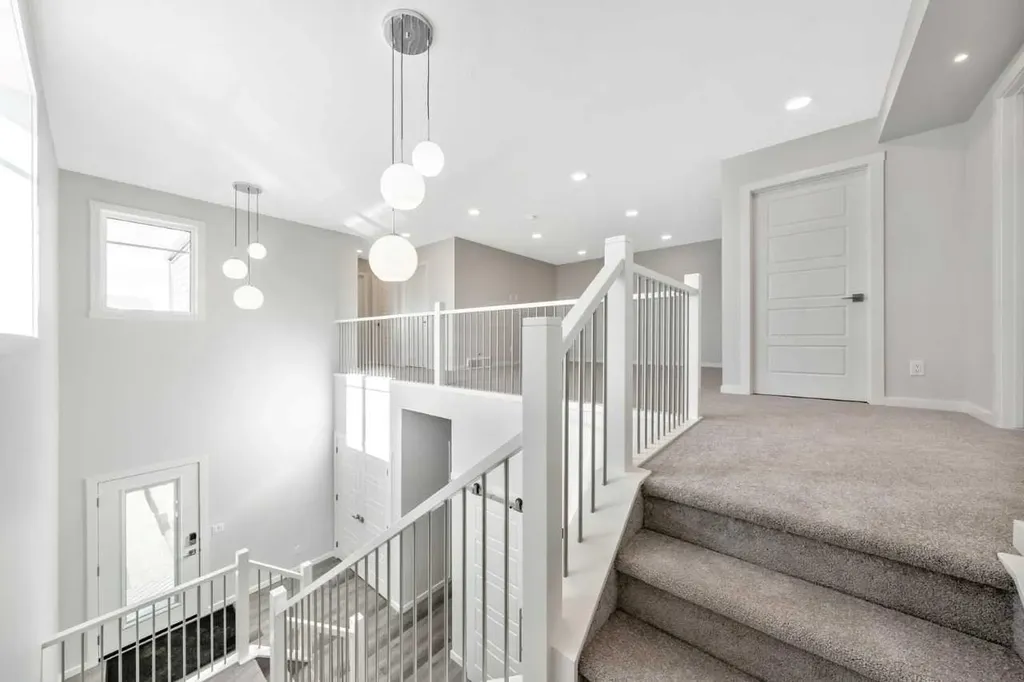5 Heartwood Lane SE Calgary AB T3M2K1