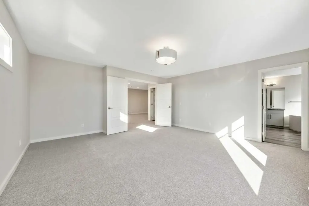 5 Heartwood Lane SE Calgary AB T3M2K1