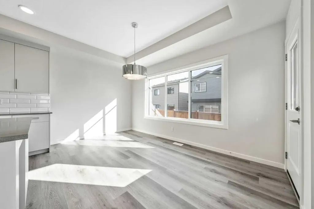5 Heartwood Lane SE Calgary AB T3M2K1