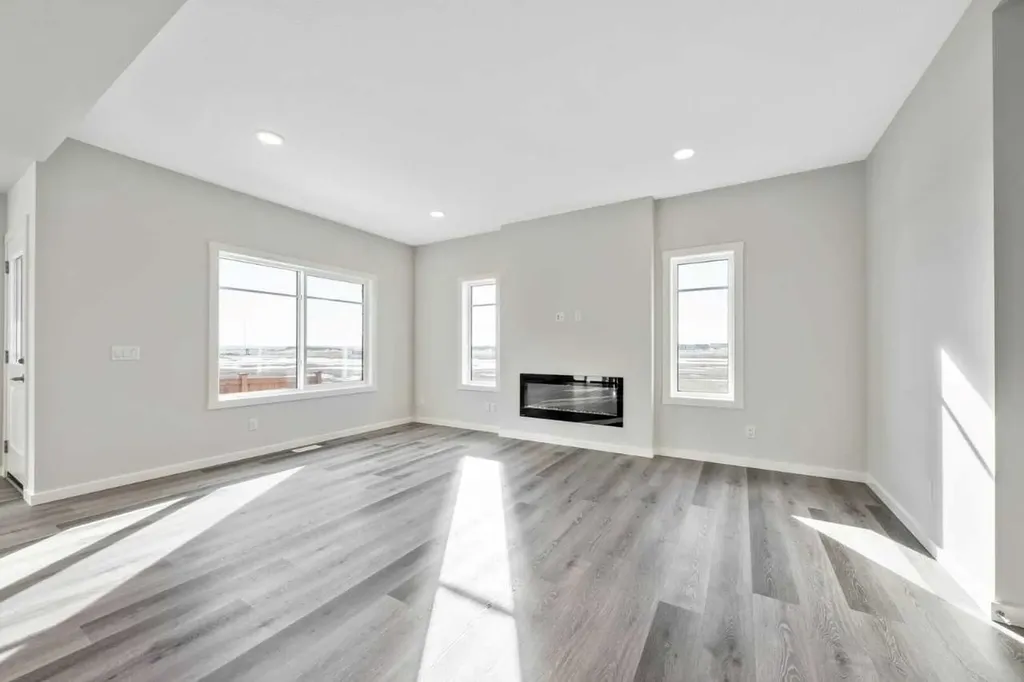 5 Heartwood Lane SE Calgary AB T3M2K1