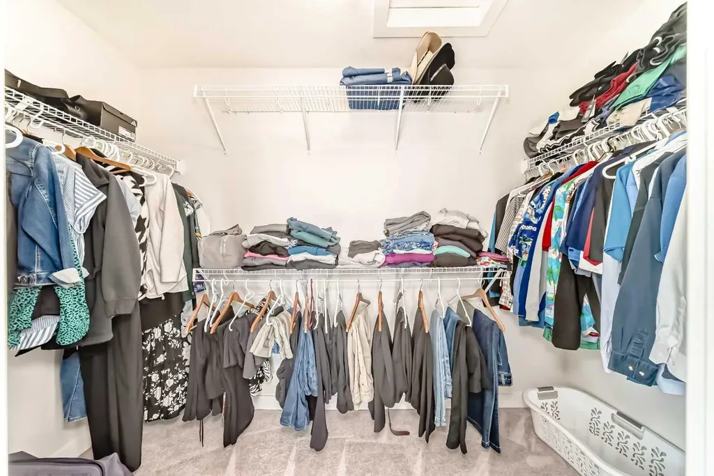 151 Baywater Rise SW Airdrie AB T3H 3V4