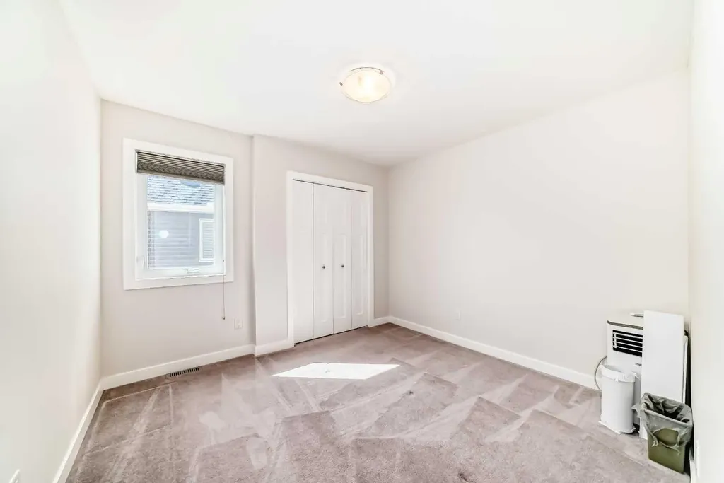151 Baywater Rise SW Airdrie AB T3H 3V4