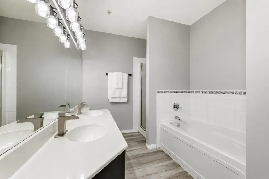 14645 6 Street SW Calgary AB T2Y 3S1