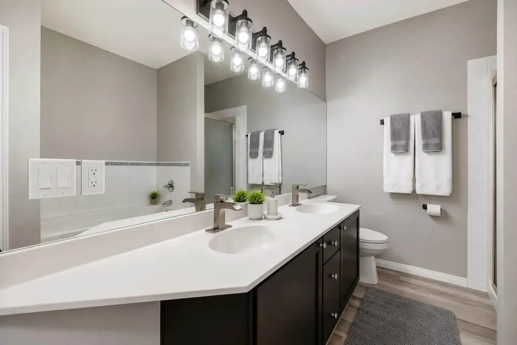 14645 6 Street SW Calgary AB T2Y 3S1