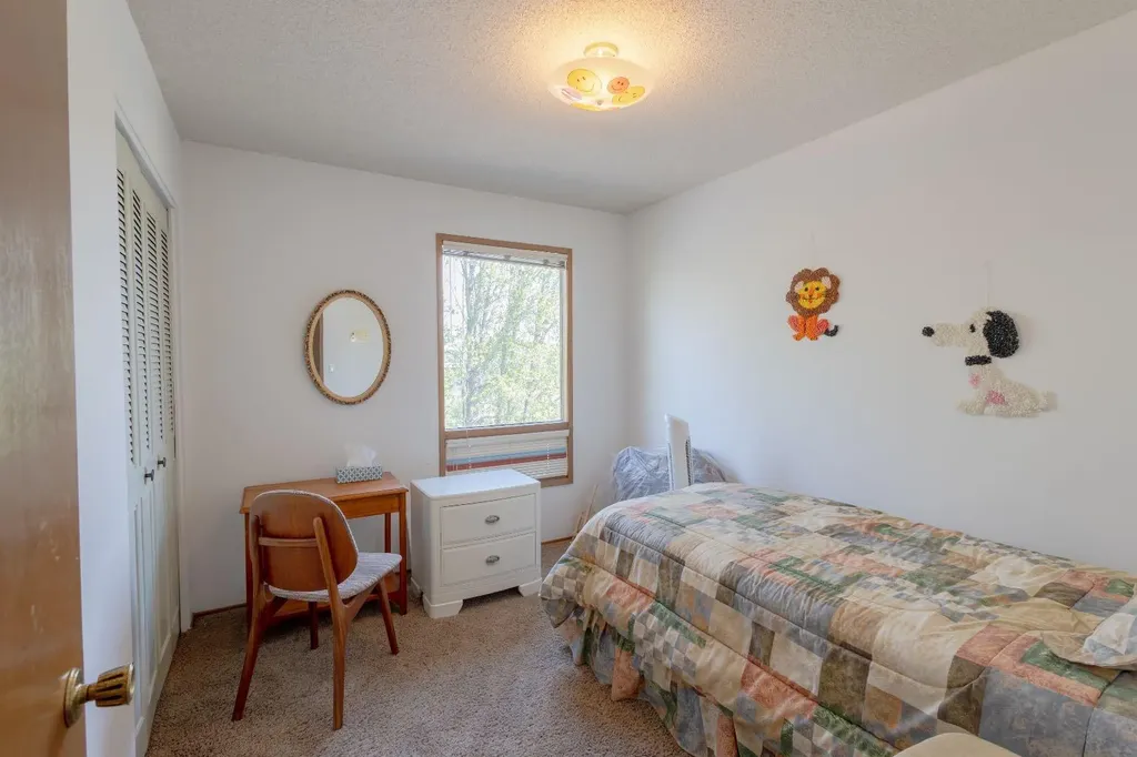 14 Nagway Court Rural Rocky View County AB T3R1A1