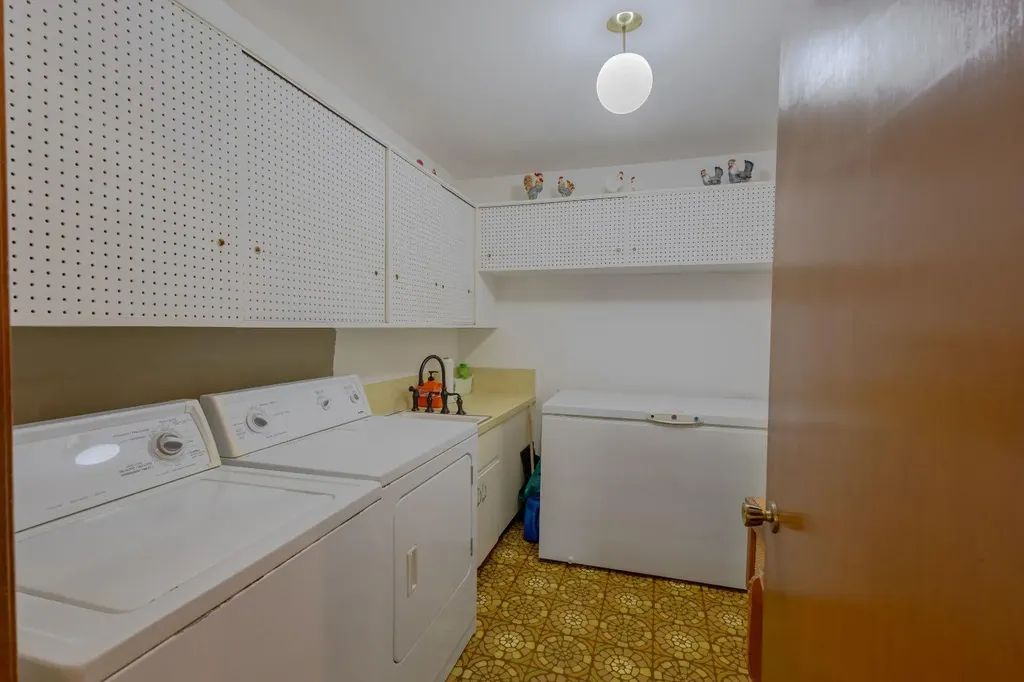 14 Nagway Court Rural Rocky View County AB T3R1A1