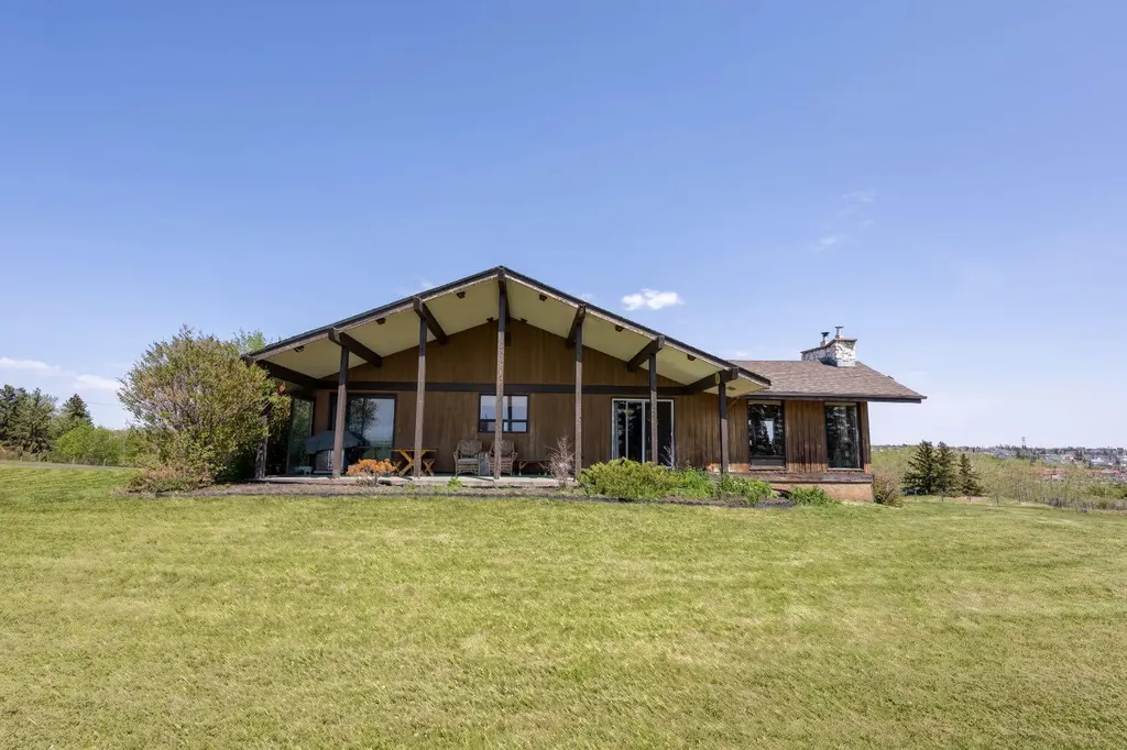 14 Nagway Court Rural Rocky View County AB T3R1A1