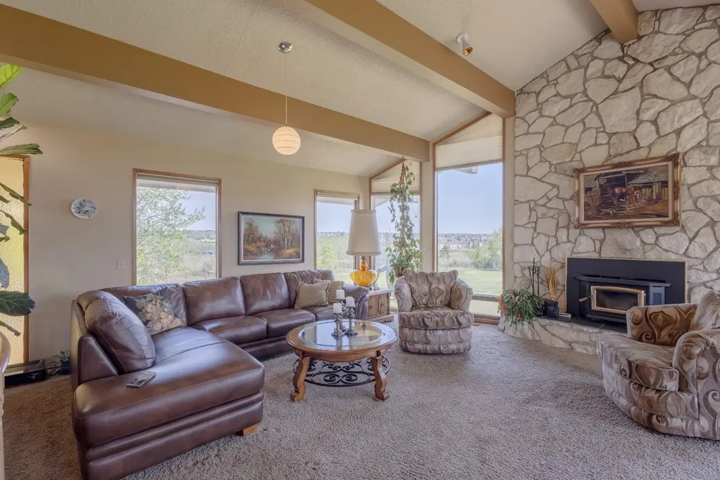 14 Nagway Court Rural Rocky View County AB T3R1A1