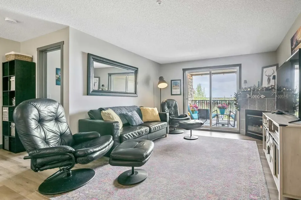 12 Cimarron Common Okotoks AB T1S 2G1