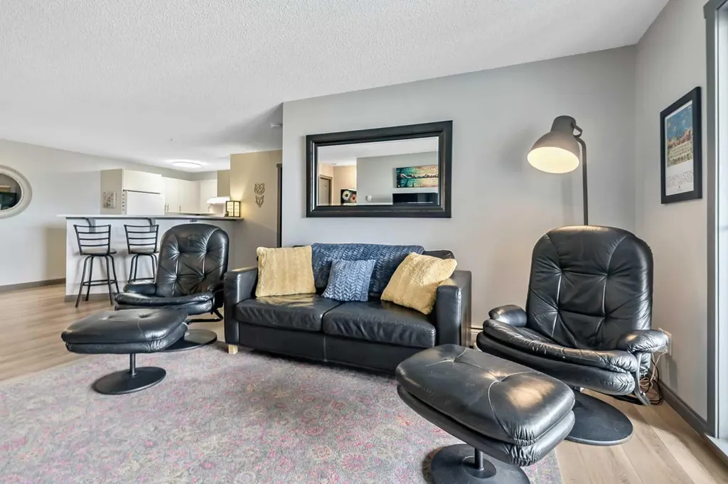 12 Cimarron Common Okotoks AB T1S 2G1