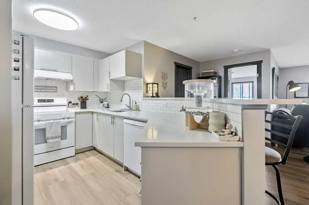 12 Cimarron Common Okotoks AB T1S 2G1