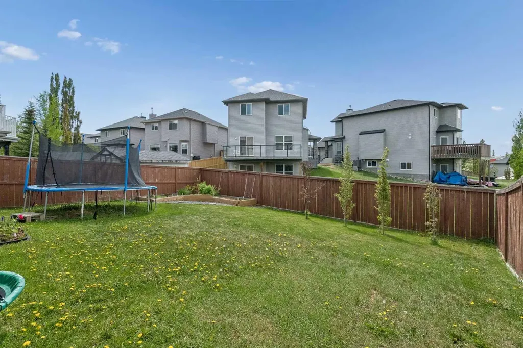 105 Royal Birch Crescent NW Calgary AB T3G 5N8