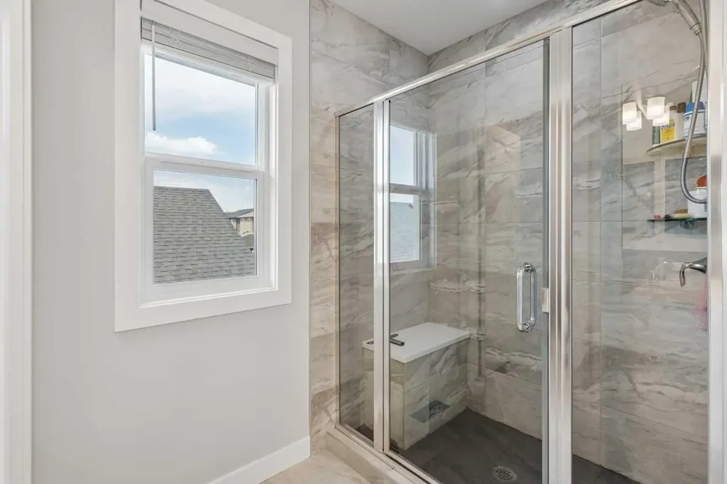 4 Highwood Drive Okotoks AB T1S5S3