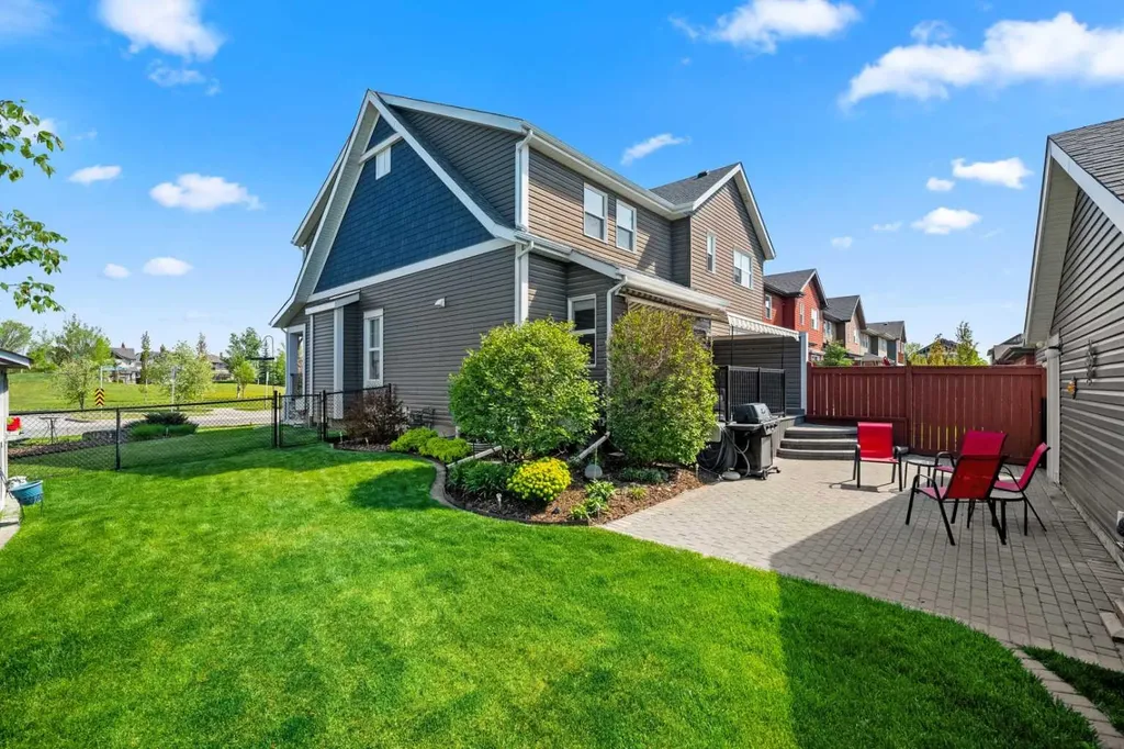 6 Chaparral Valley Square SE Calgary AB T2X 0P7