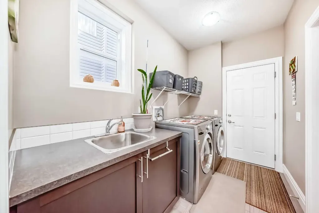 75 Silverado Bank Gardens SW Calgary AB T2X 0K9