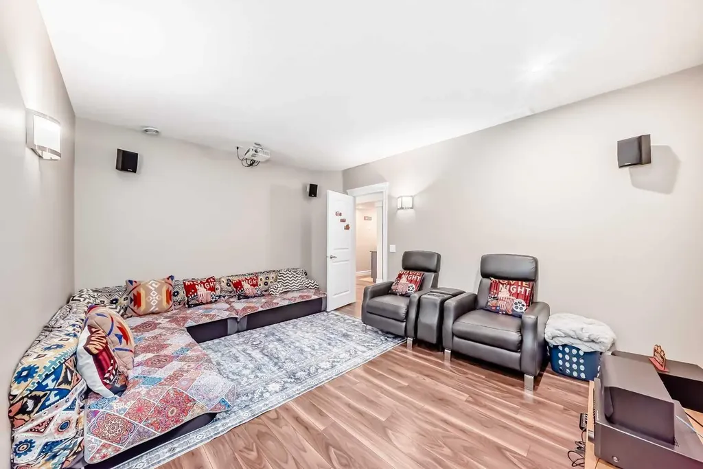 75 Silverado Bank Gardens SW Calgary AB T2X 0K9