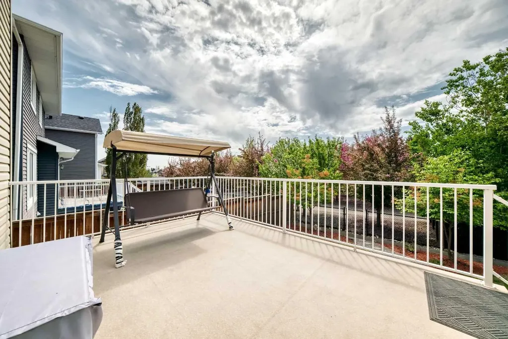 75 Silverado Bank Gardens SW Calgary AB T2X 0K9