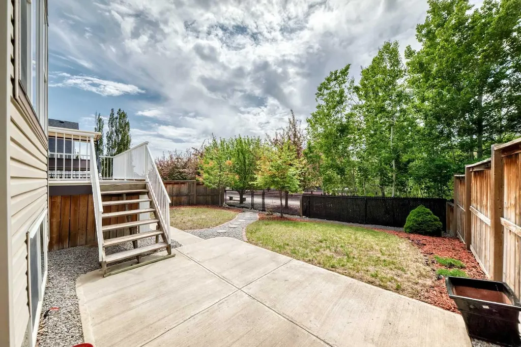 75 Silverado Bank Gardens SW Calgary AB T2X 0K9