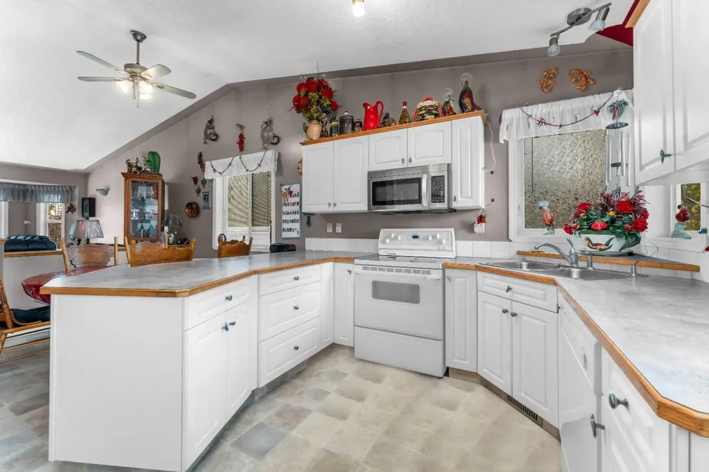 45 Durand Crescent Red Deer AB T4R 3A7