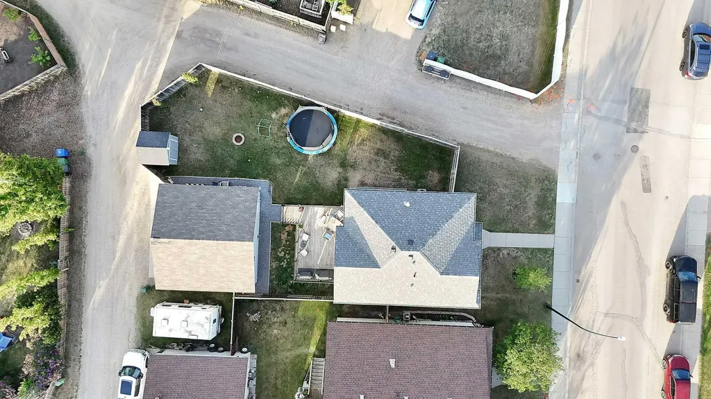 182 Kidd Close Red Deer AB T4P 3X6