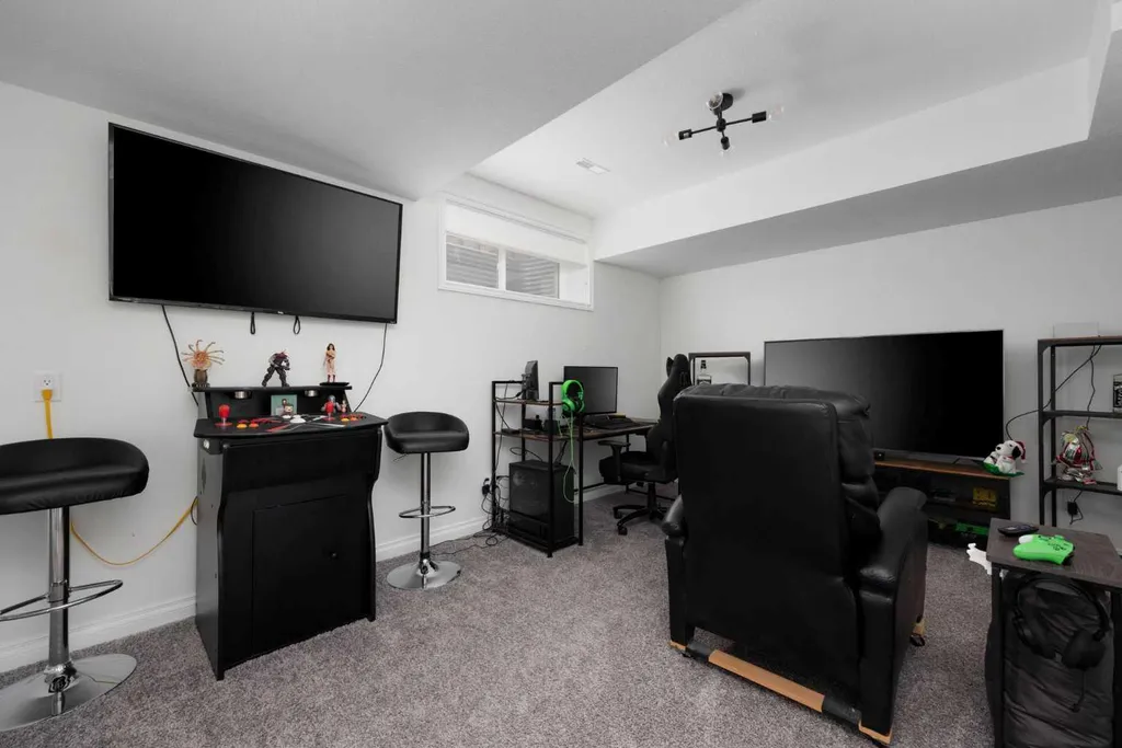 331 Falcon Drive Fort Mcmurray AB T9K0S2