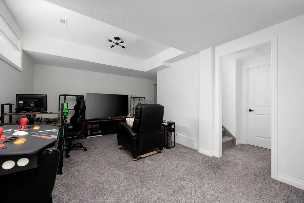 331 Falcon Drive Fort Mcmurray AB T9K0S2