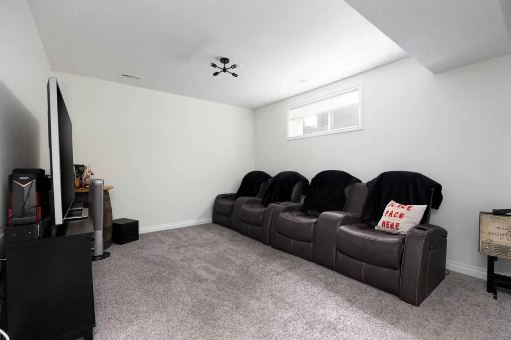 331 Falcon Drive Fort Mcmurray AB T9K0S2