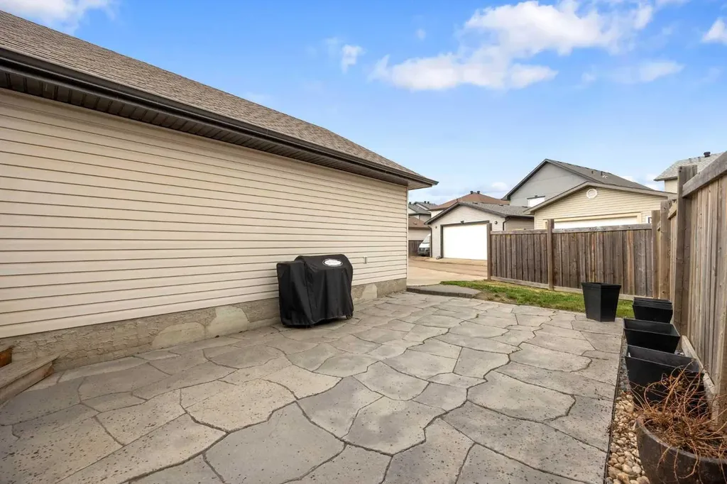 331 Falcon Drive Fort Mcmurray AB T9K0S2
