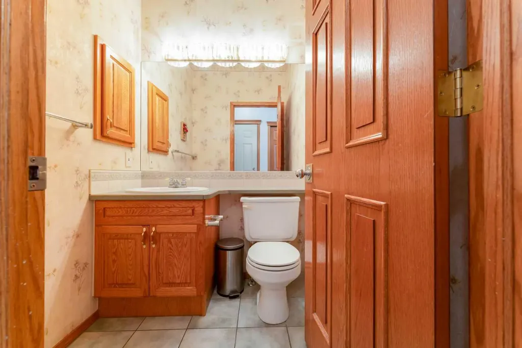 117 Evergreen Place SW Calgary AB T2Y 3K7
