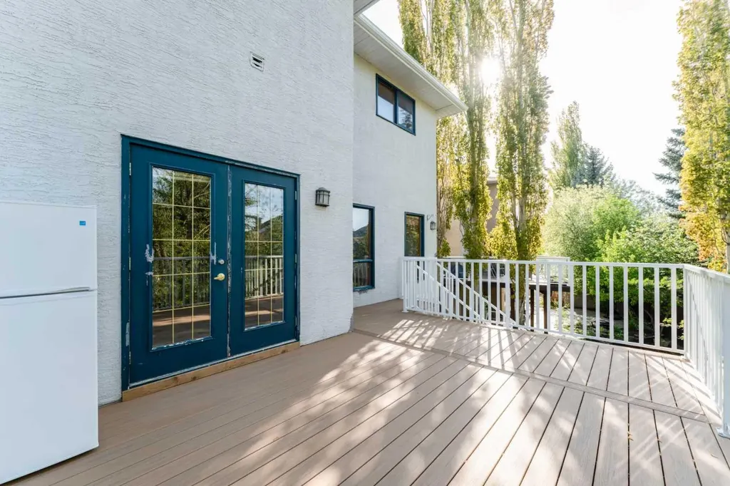 117 Evergreen Place SW Calgary AB T2Y 3K7