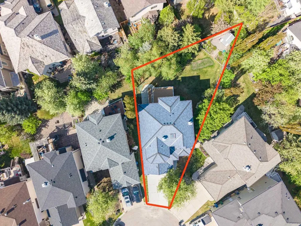 117 Evergreen Place SW Calgary AB T2Y 3K7