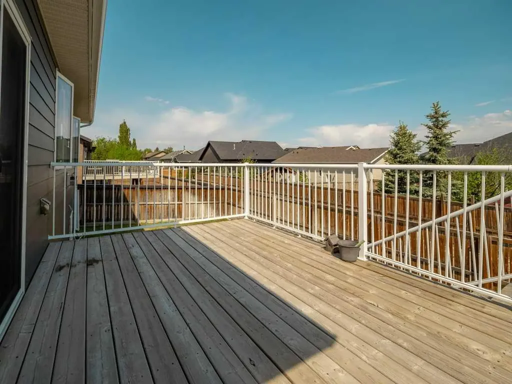 757 28 Street Fort Macleod AB T0L0Z0