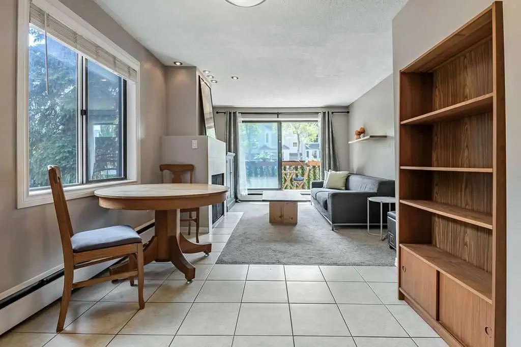 618 2 Avenue NW Calgary AB T2N 0E1