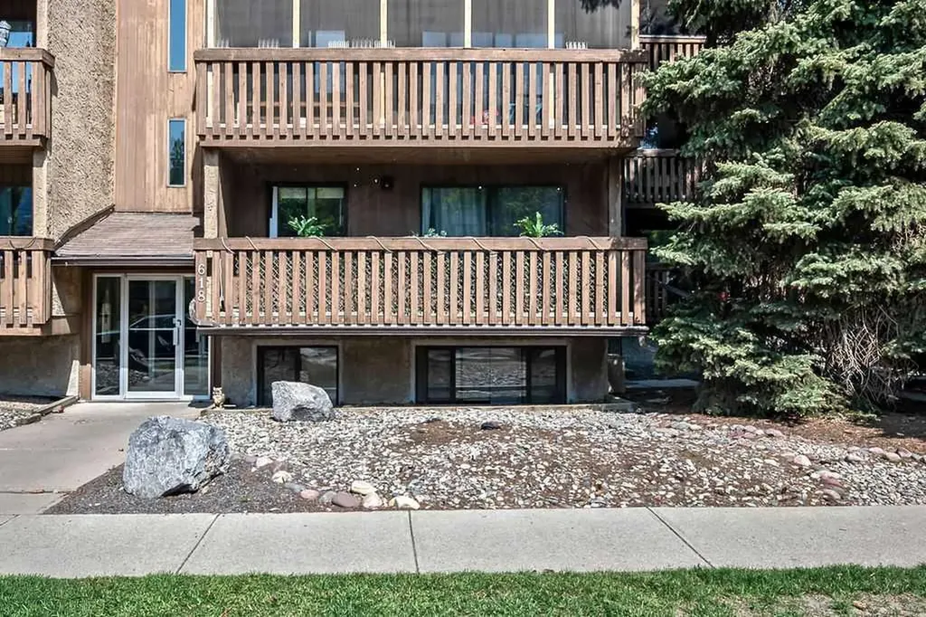 618 2 Avenue NW Calgary AB T2N 0E1