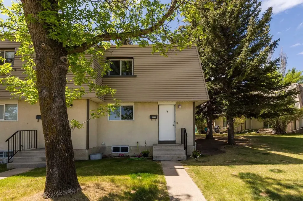 115 Lafayette Boulevard W Lethbridge AB T1K 4B9