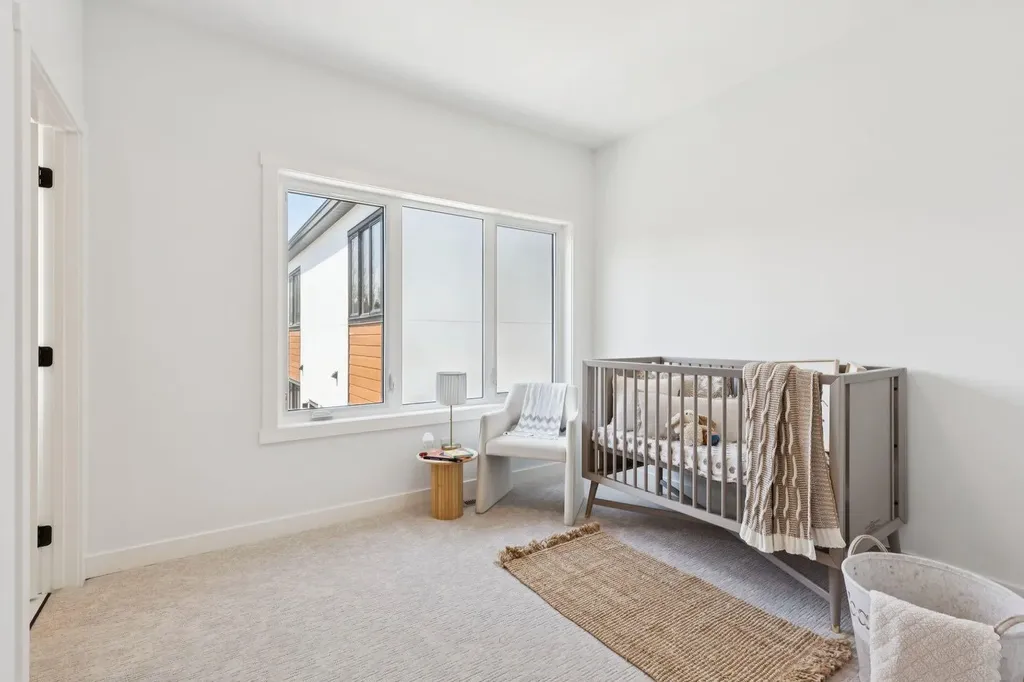 3103 42 Street SW Calgary AB T3E 3M4