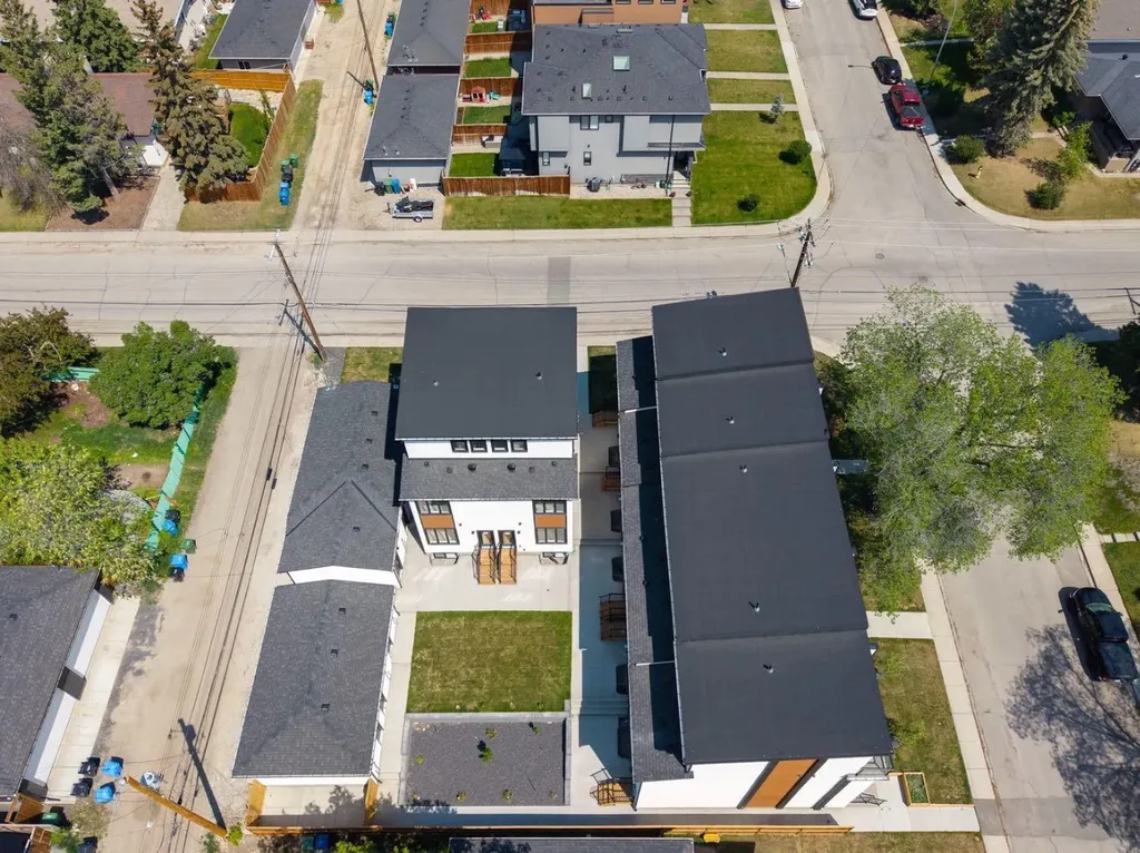 3103 42 Street SW Calgary AB T3E 3M4