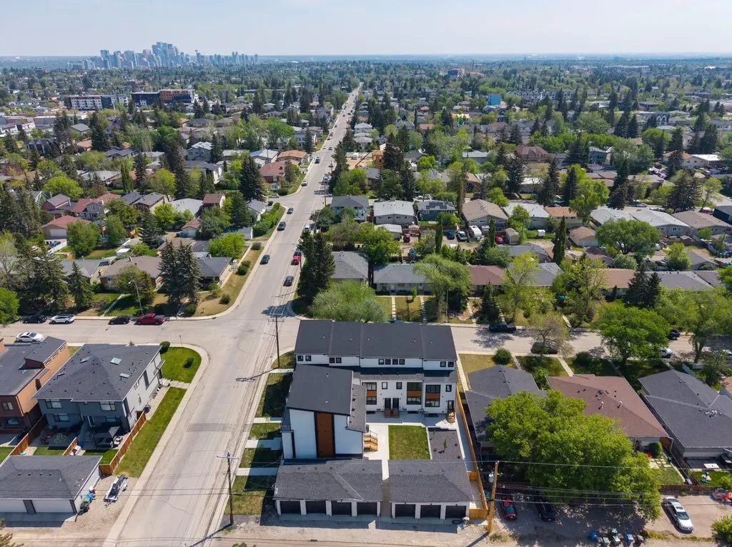 3103 42 Street SW Calgary AB T3E 3M4
