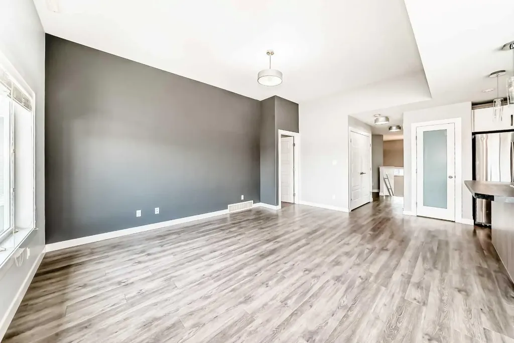 739 Cypress Lane Springbrook AB T4S 0N9
