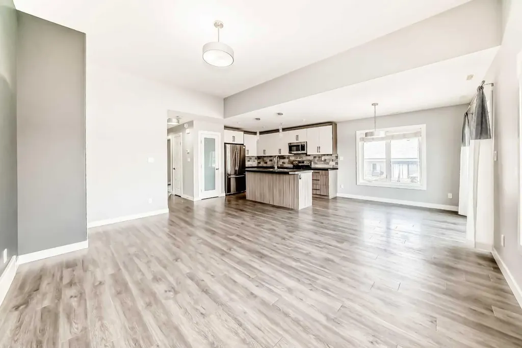 739 Cypress Lane Springbrook AB T4S 0N9