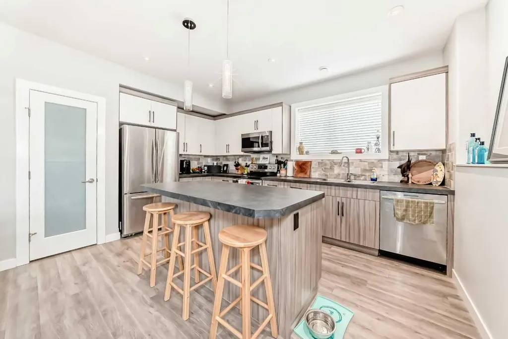 739 Cypress Lane Springbrook AB T4S 0N9