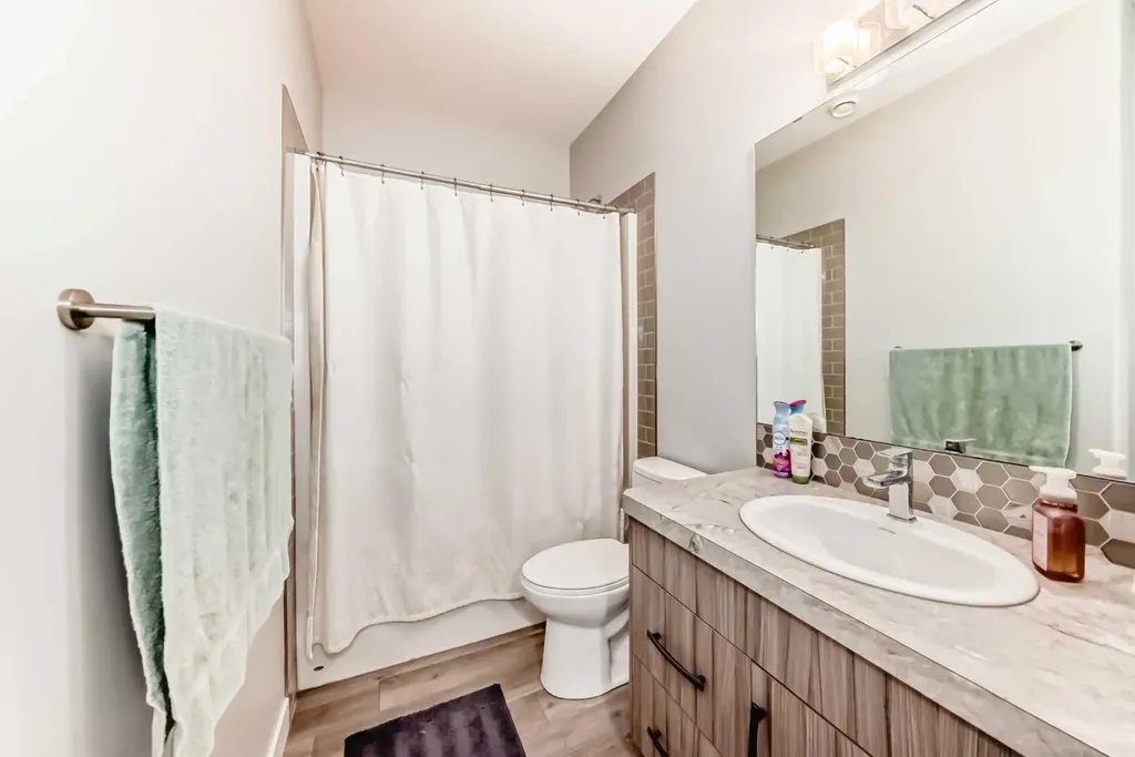739 Cypress Lane Springbrook AB T4S 0N9