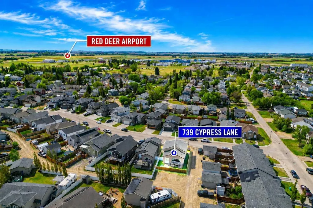 739 Cypress Lane Springbrook AB T4S 0N9