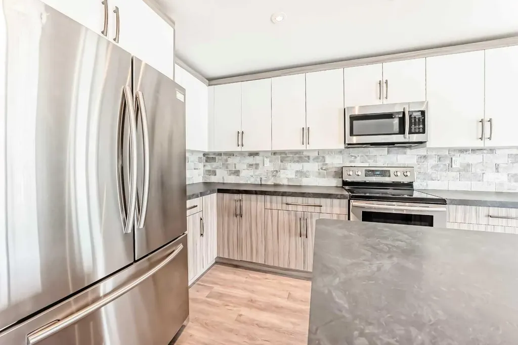 739 Cypress Lane Springbrook AB T4S 0N9