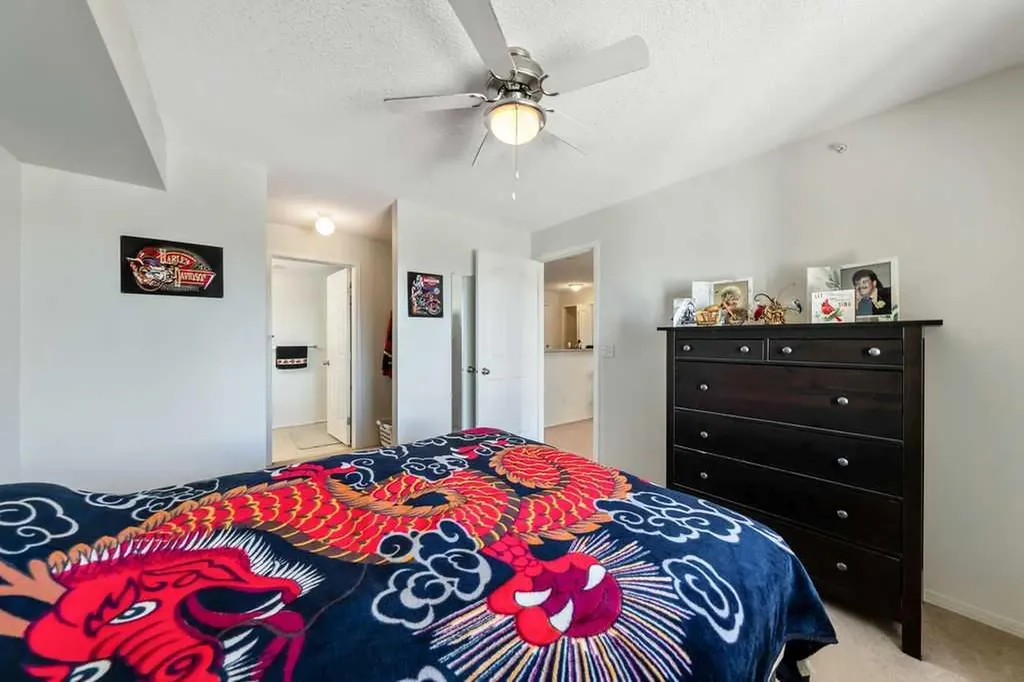 428 Chaparral Ravine View SE Calgary AB T2X 0A5