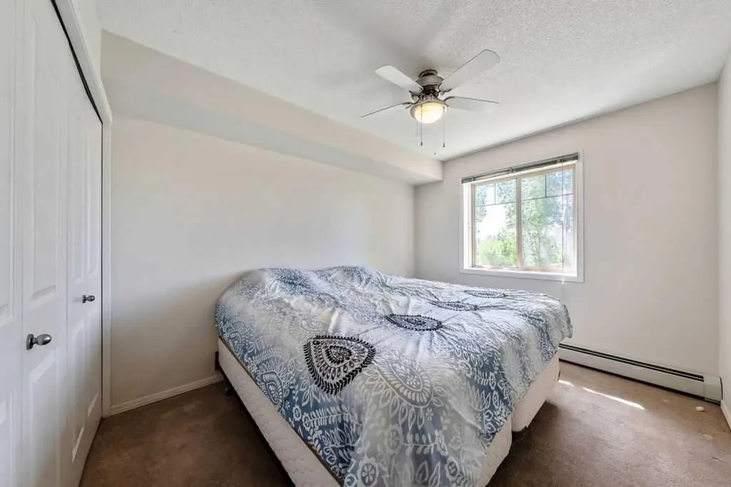 428 Chaparral Ravine View SE Calgary AB T2X 0A5