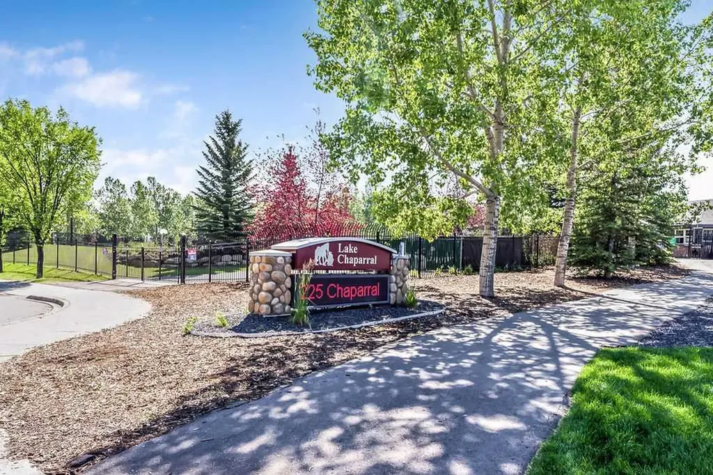428 Chaparral Ravine View SE Calgary AB T2X 0A5