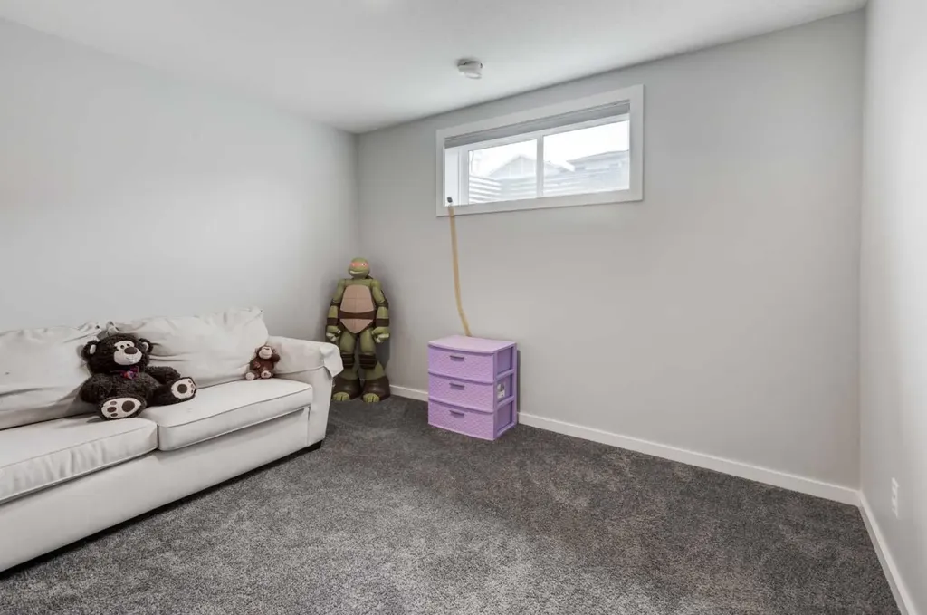232 Walgrove Way SE Calgary AB T2X 4A3