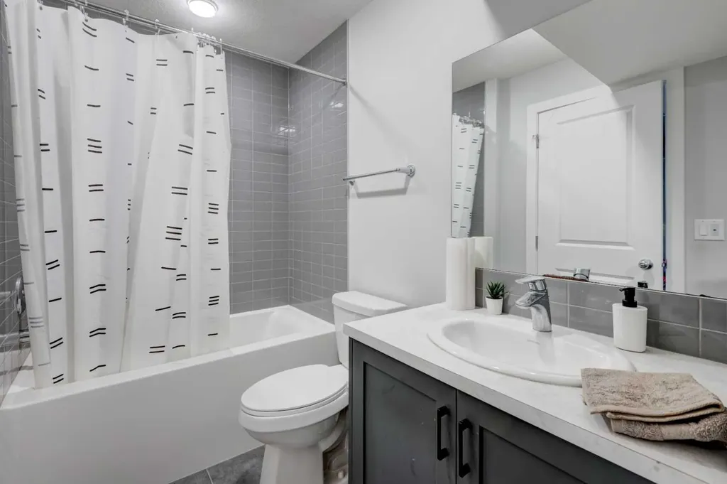 232 Walgrove Way SE Calgary AB T2X 4A3