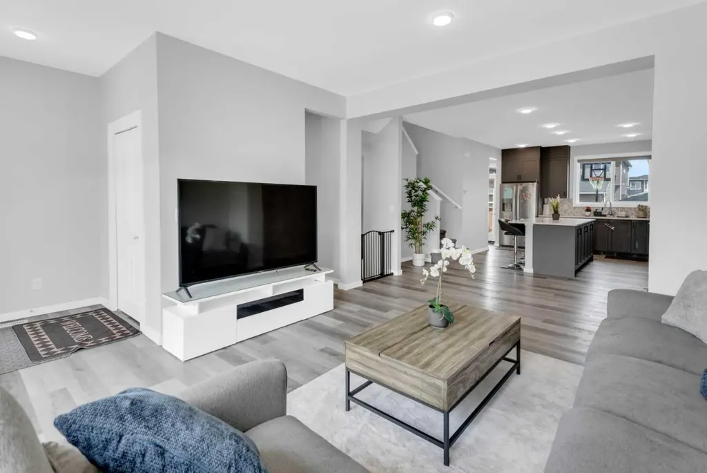 232 Walgrove Way SE Calgary AB T2X 4A3